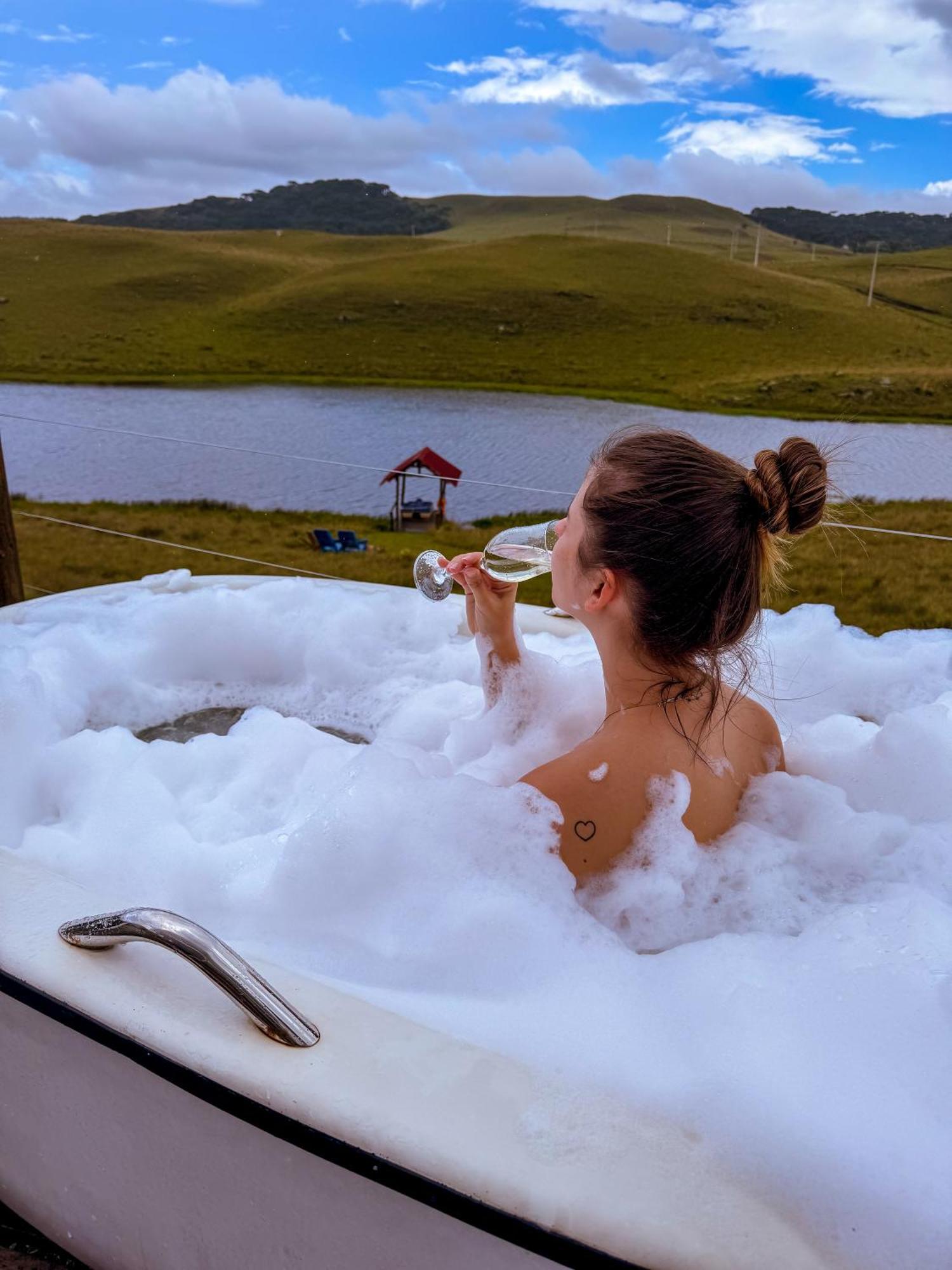 Glamping Atmosphera Камбара Екстер'єр фото